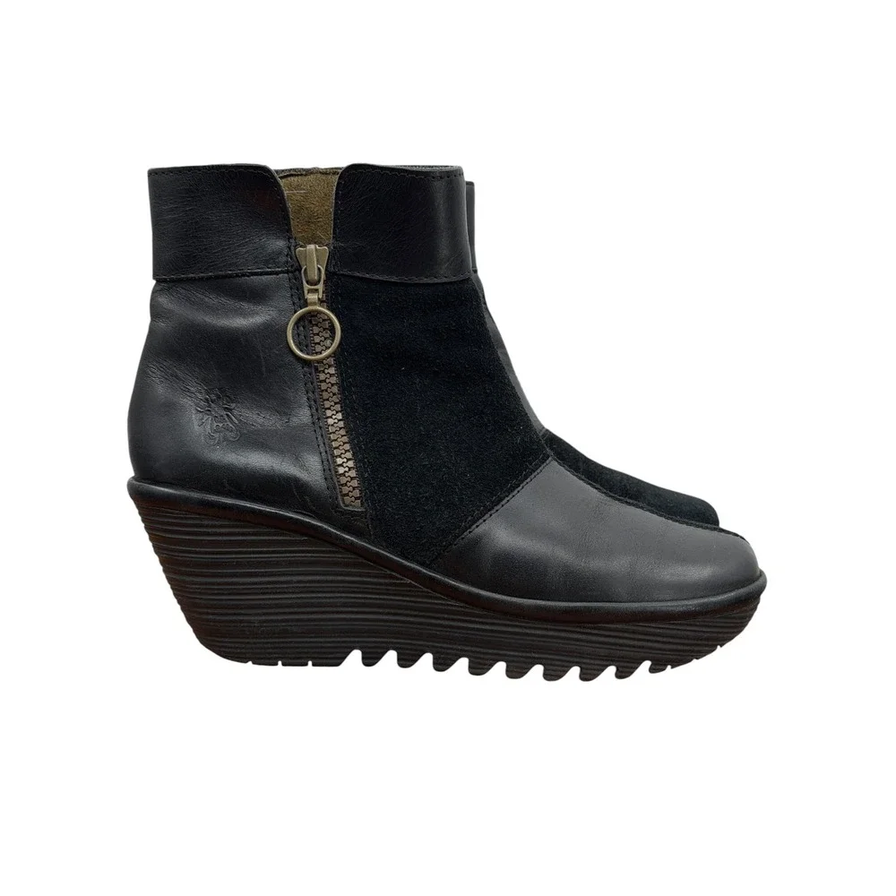 Fly London Wedge Ankle Checker Boot Women SZ 36 5.5 Black Leather Suede Comfort